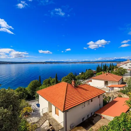 Apartamento Maja 100m From The Dramalj