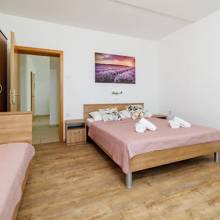 Apartamento Maja 100m From The