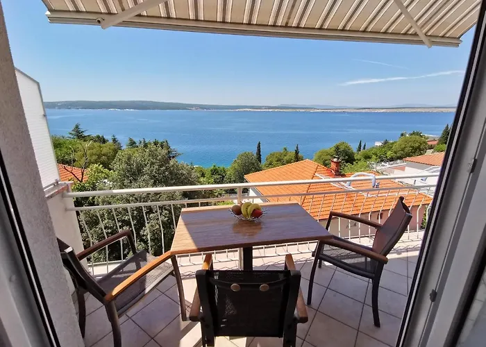 Maja Apartments 100M From The Beach *