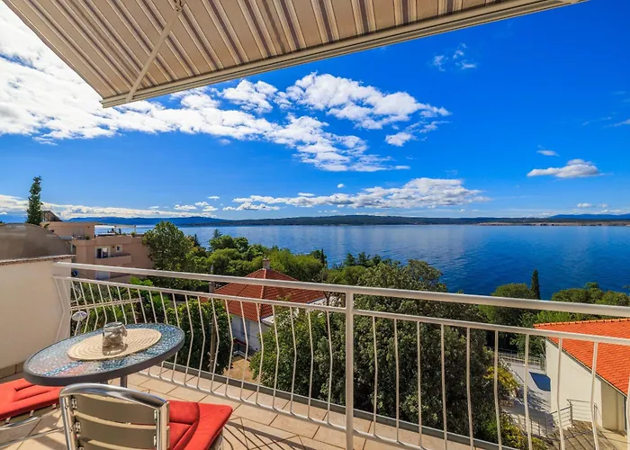 Appartement MAJA 3+1 pax Dramalj